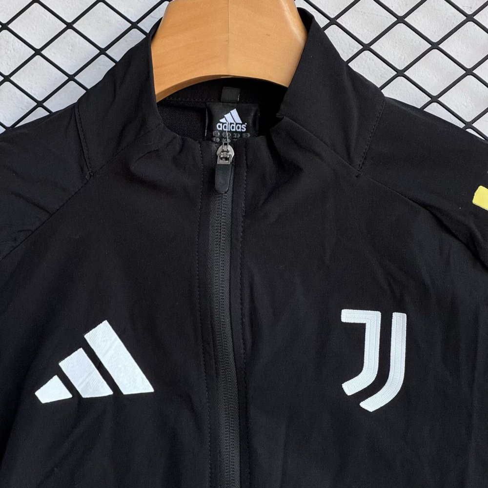 2025/26 Juventus Black Windbreaker Set