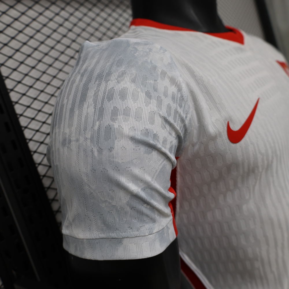 2026/27 Poland Home Player Version Soccer Jersey