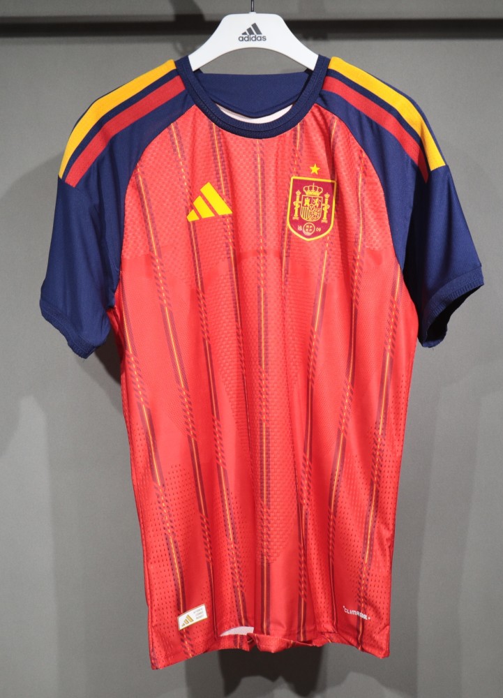 2026 World Cup Spain Home Player Edition Soccer Jersey
