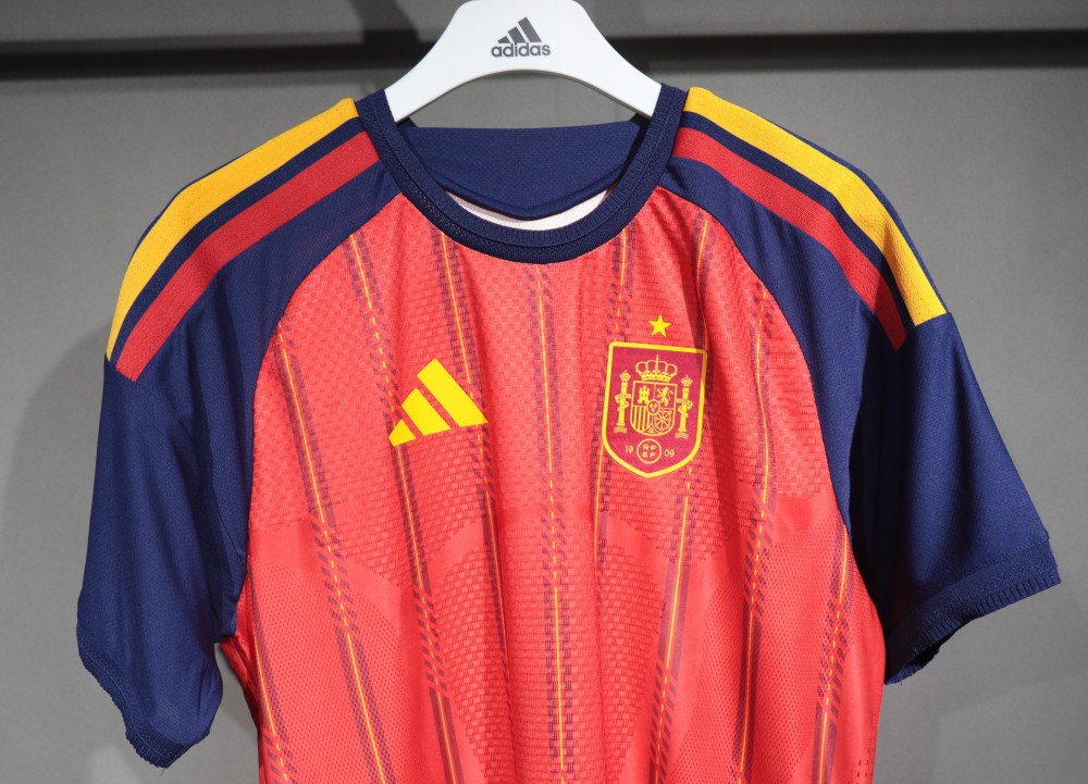 2026 World Cup Spain Home Player Edition Soccer Jersey