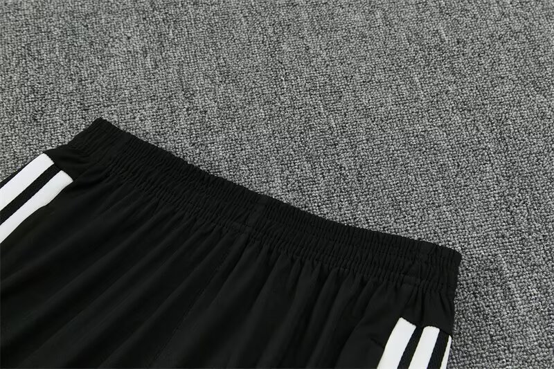 2026/27 Spain Black Half Pull Training Suit Soccer Jersey For Adults & Kids