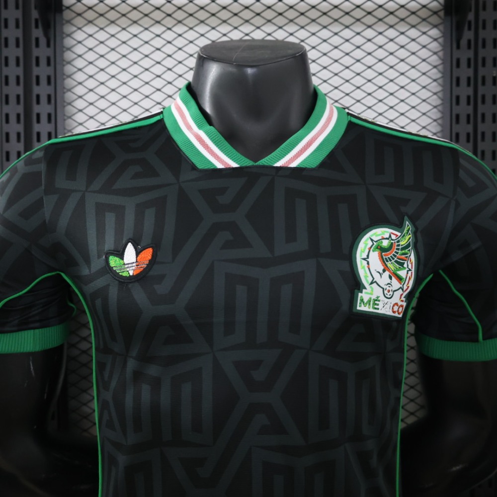 2026/27 Mexico Retro Player Version Soccer Jersey