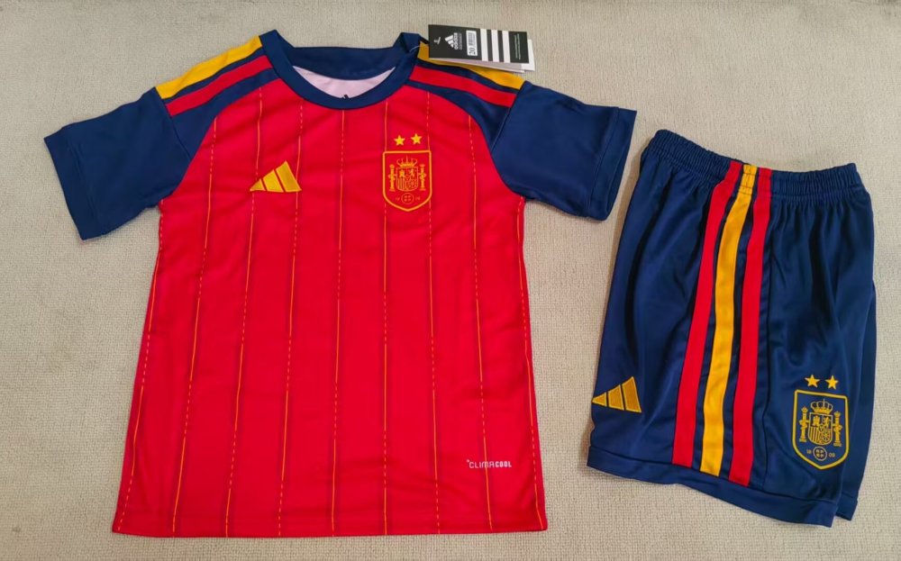 2026/27 Kids Spain Home With 2-star Fan Version World Cup Football Jersey