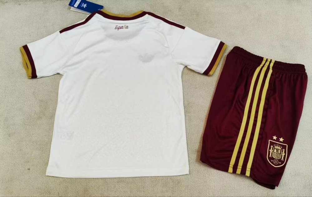 2026/27 Kids Spain Away With 2-star Fan Version World Cup Football Jersey