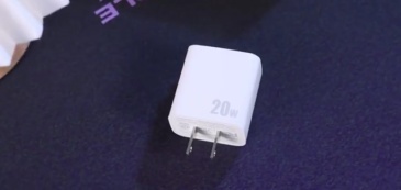 //ueeshop.ly200-cdn.com/u_file/UPBD/UPBD629/2412/13/file/20w.mp4?x-oss-process=video/snapshot,t_1000,f_jpg,w_365&video