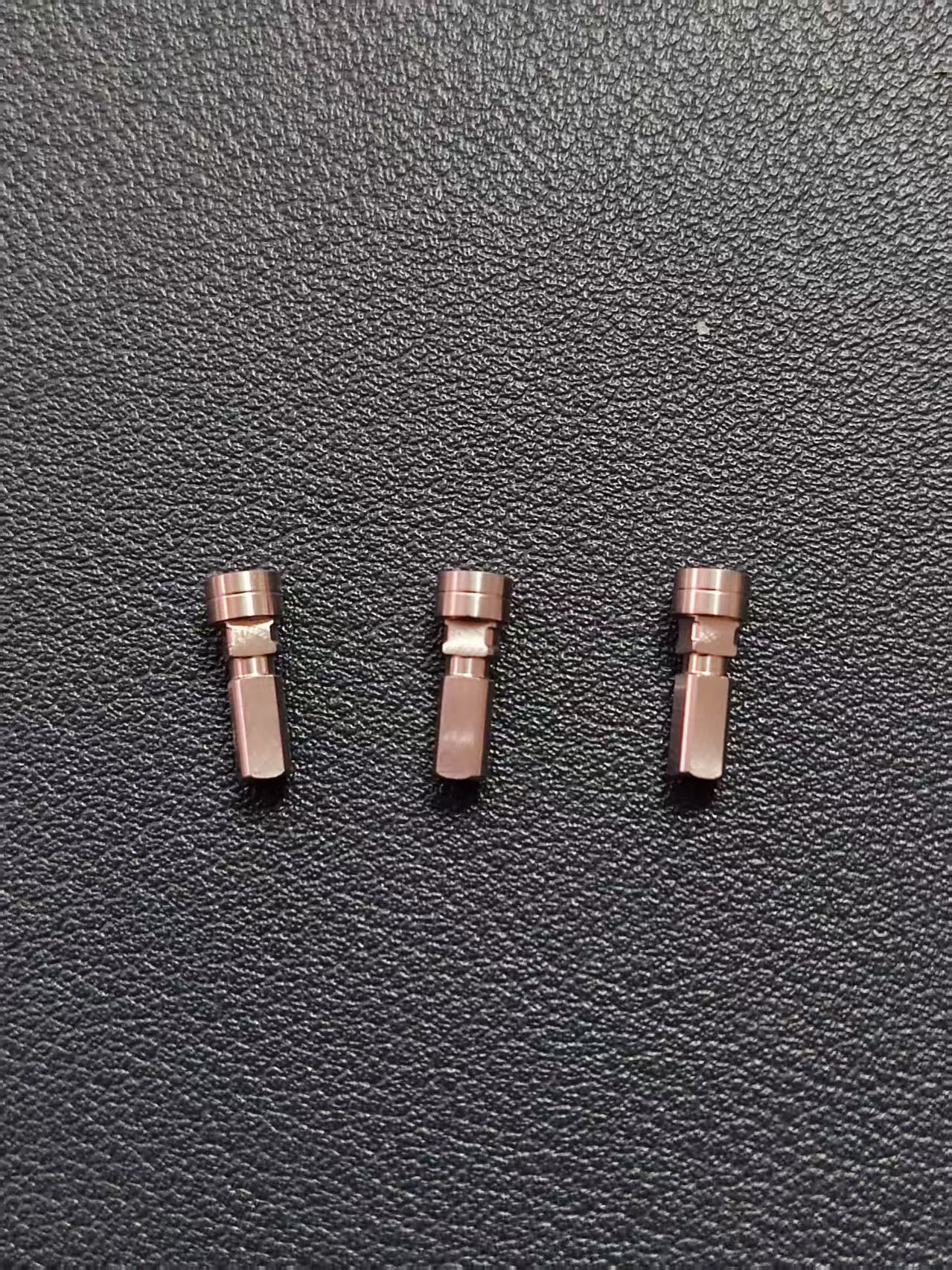 Neodent GM® Grand Morse Implant Analog 101.089 Hybrid Repositionable Analog,4.0/4.3 mm