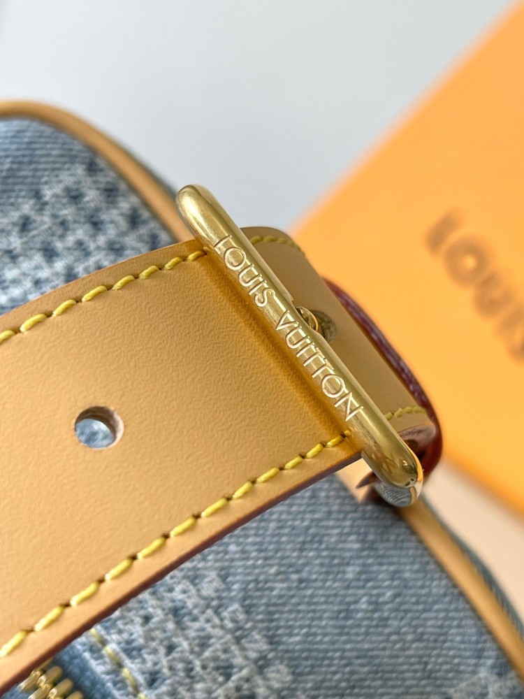 The Locker Dopp Kit