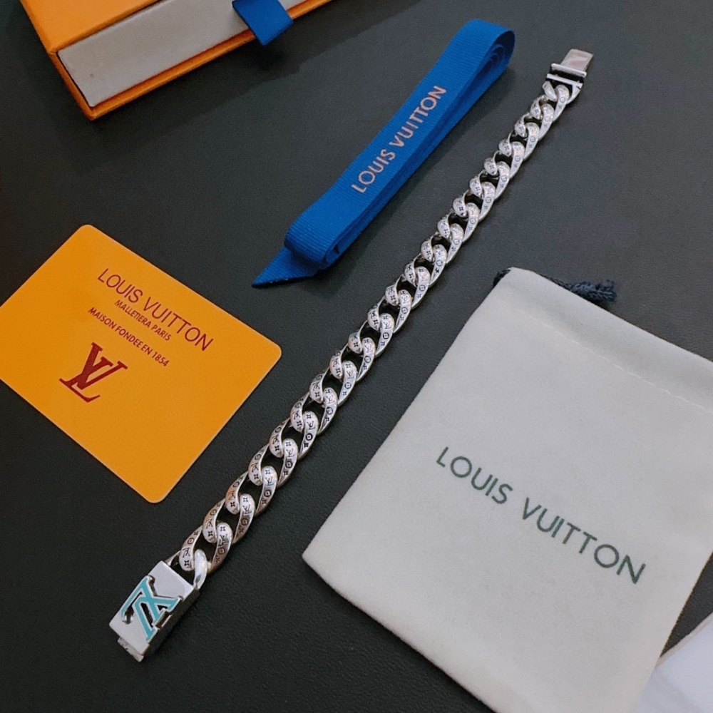 High Quality Louis Vuitton LV Bracelet