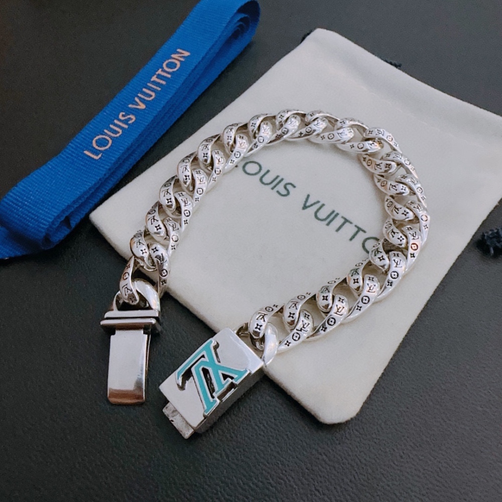 High Quality Louis Vuitton LV Bracelet