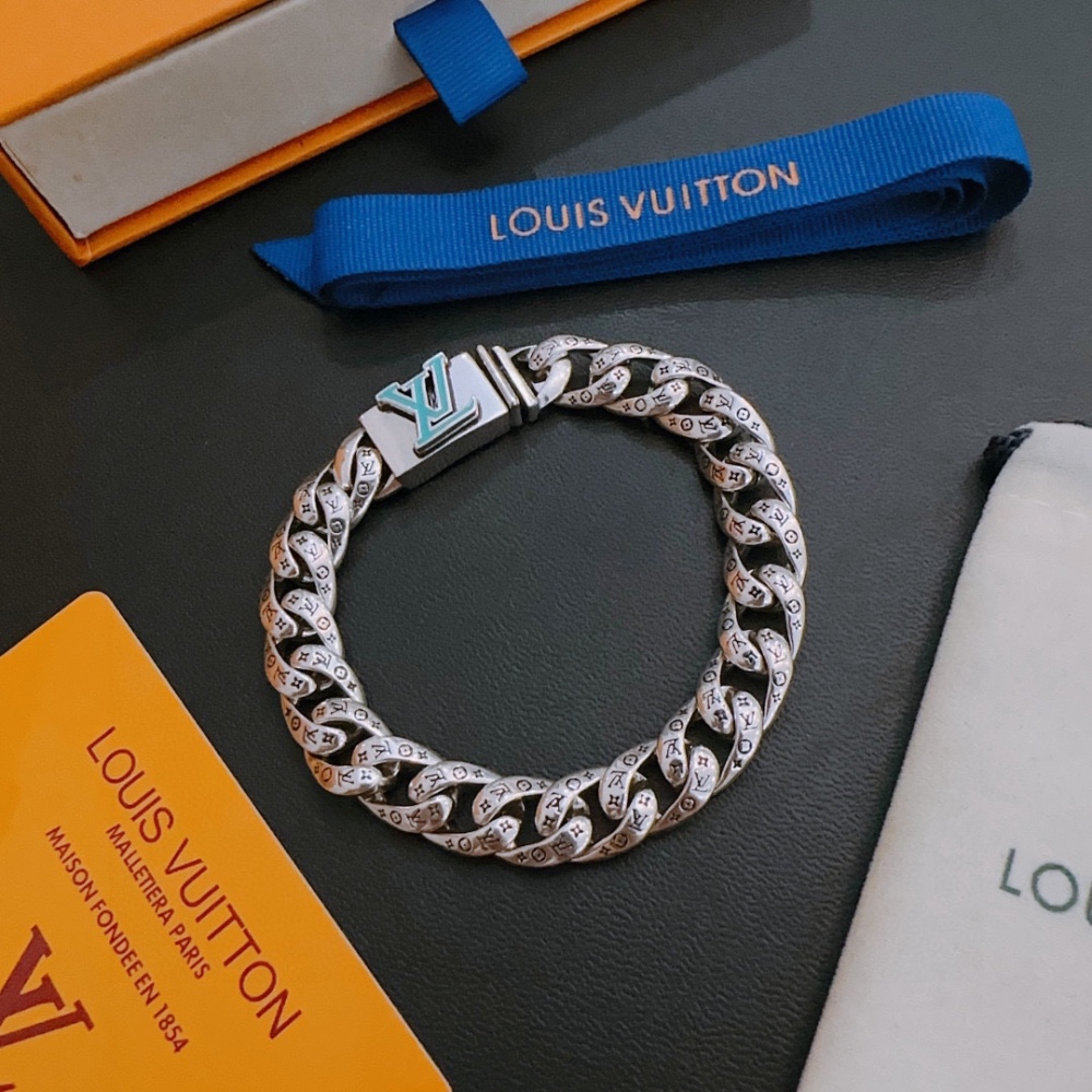 High Quality Louis Vuitton LV Bracelet