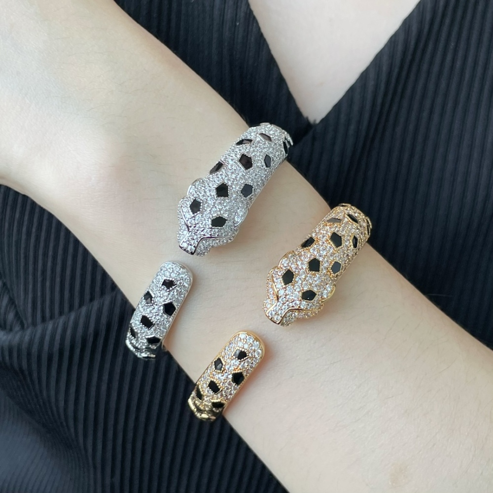 Cartier Single Spotted Leopard Bracelet in Asian Gold