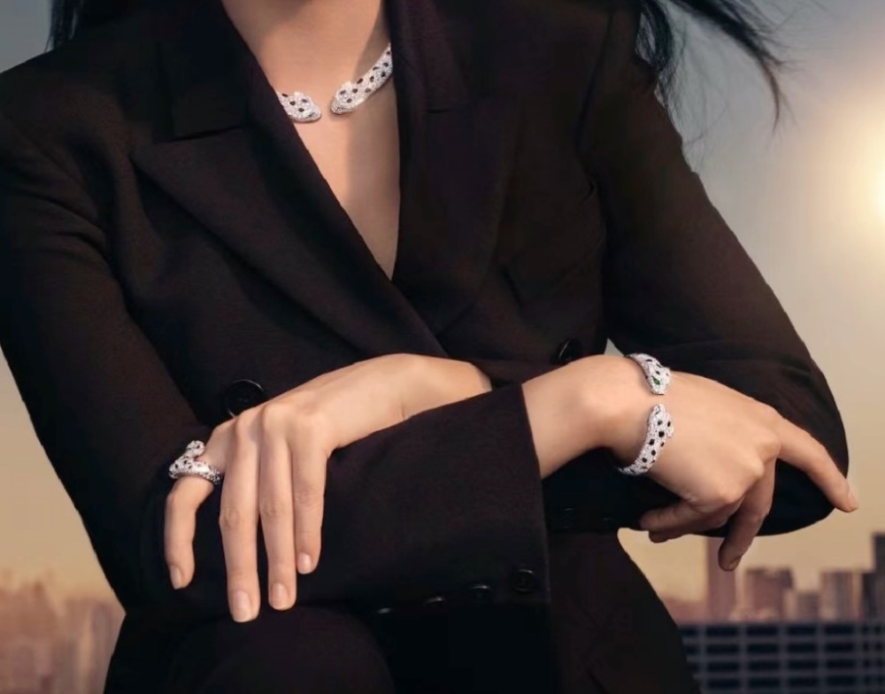 Cartier Two Headed Spotted Leopard Bracelet in Asian Gold bracelet