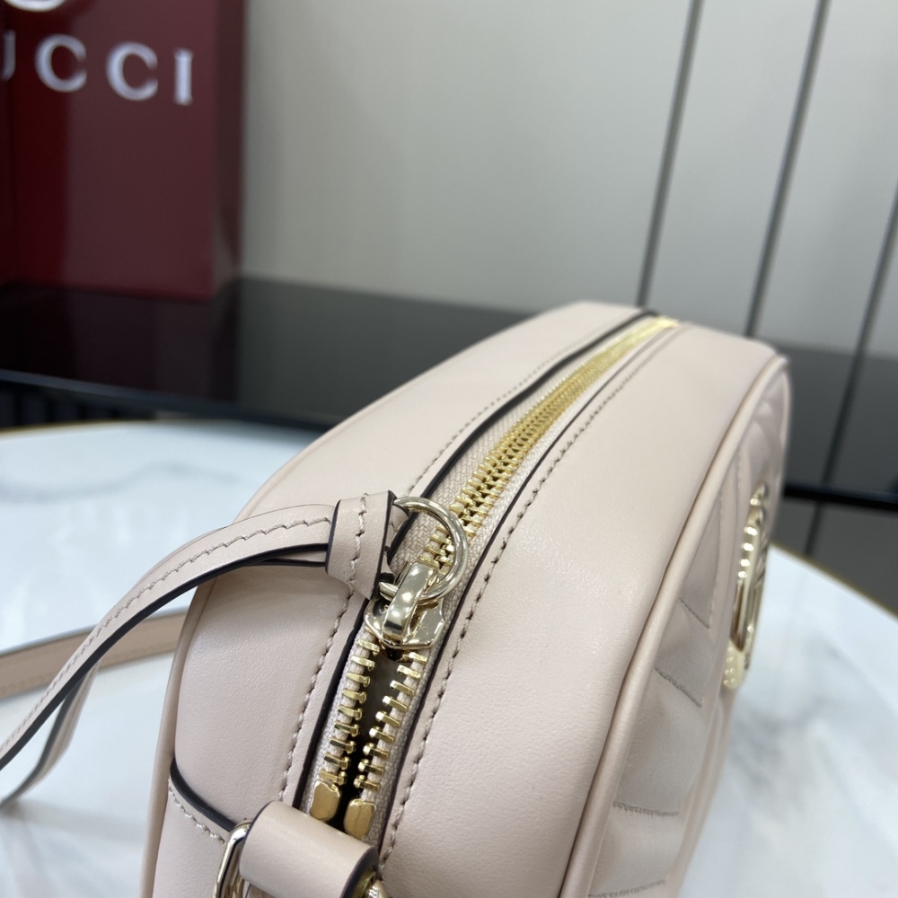 GG Marmont Series Small Shoulder Bag