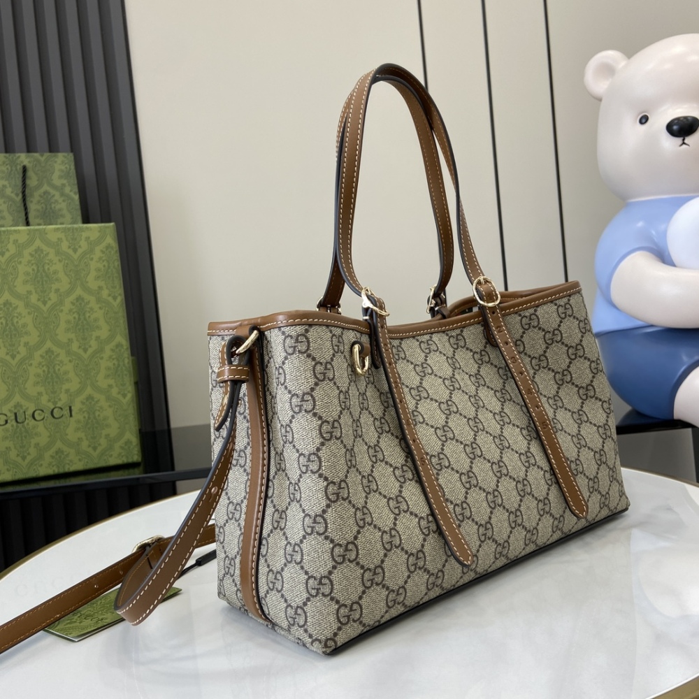 GG  shopping bag