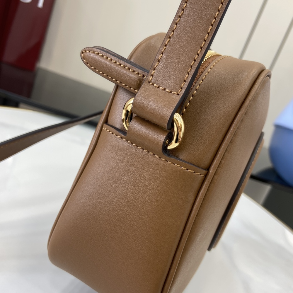 Gucci Blondie Mini Shoulder Bags