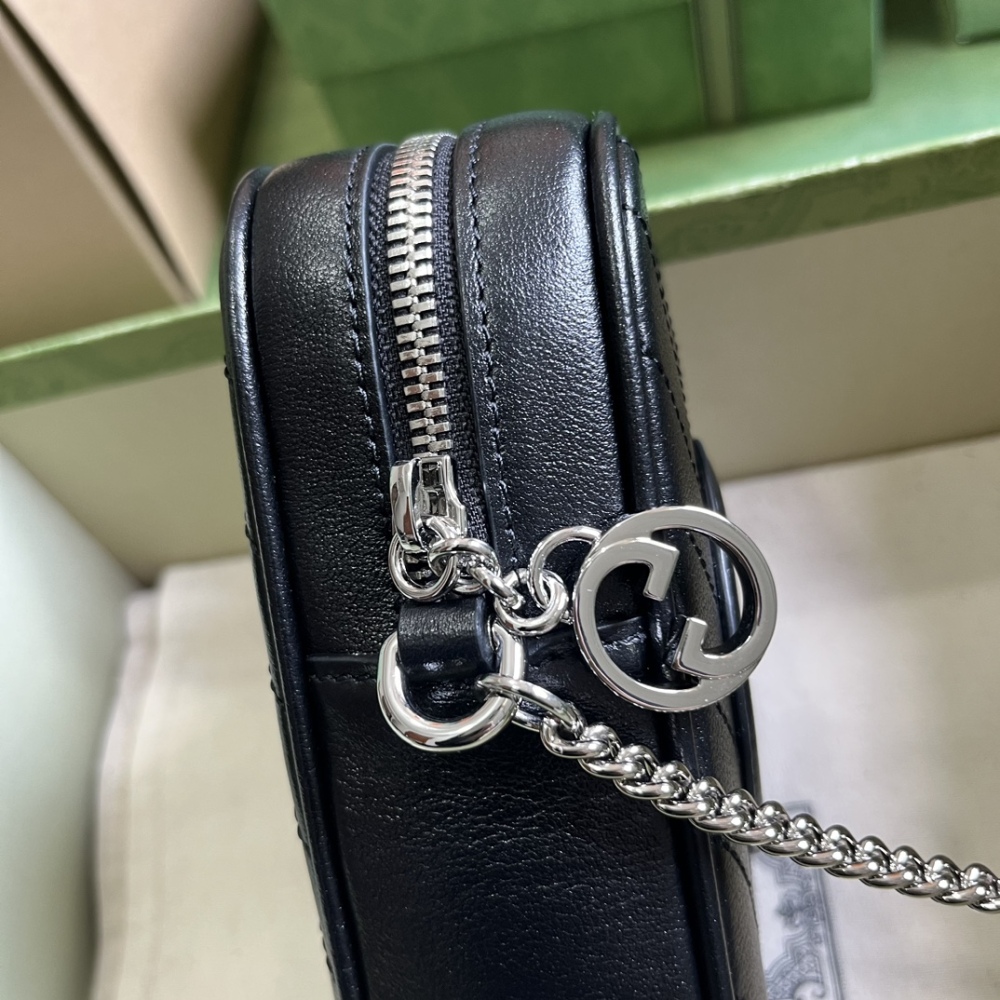 Gucci Blondie mini shoulder bag.