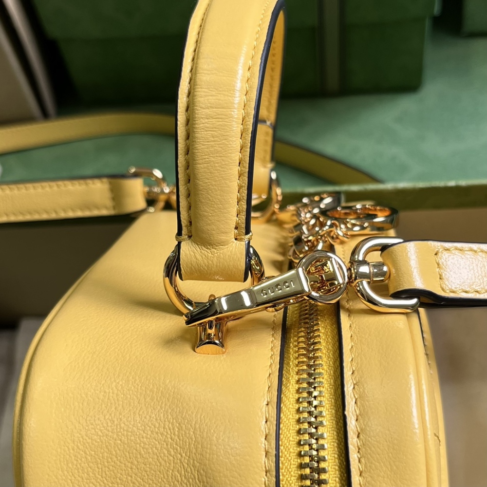 Gucci Blondie handbag.