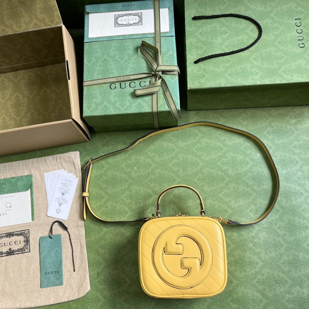 Gucci Blondie handbag.