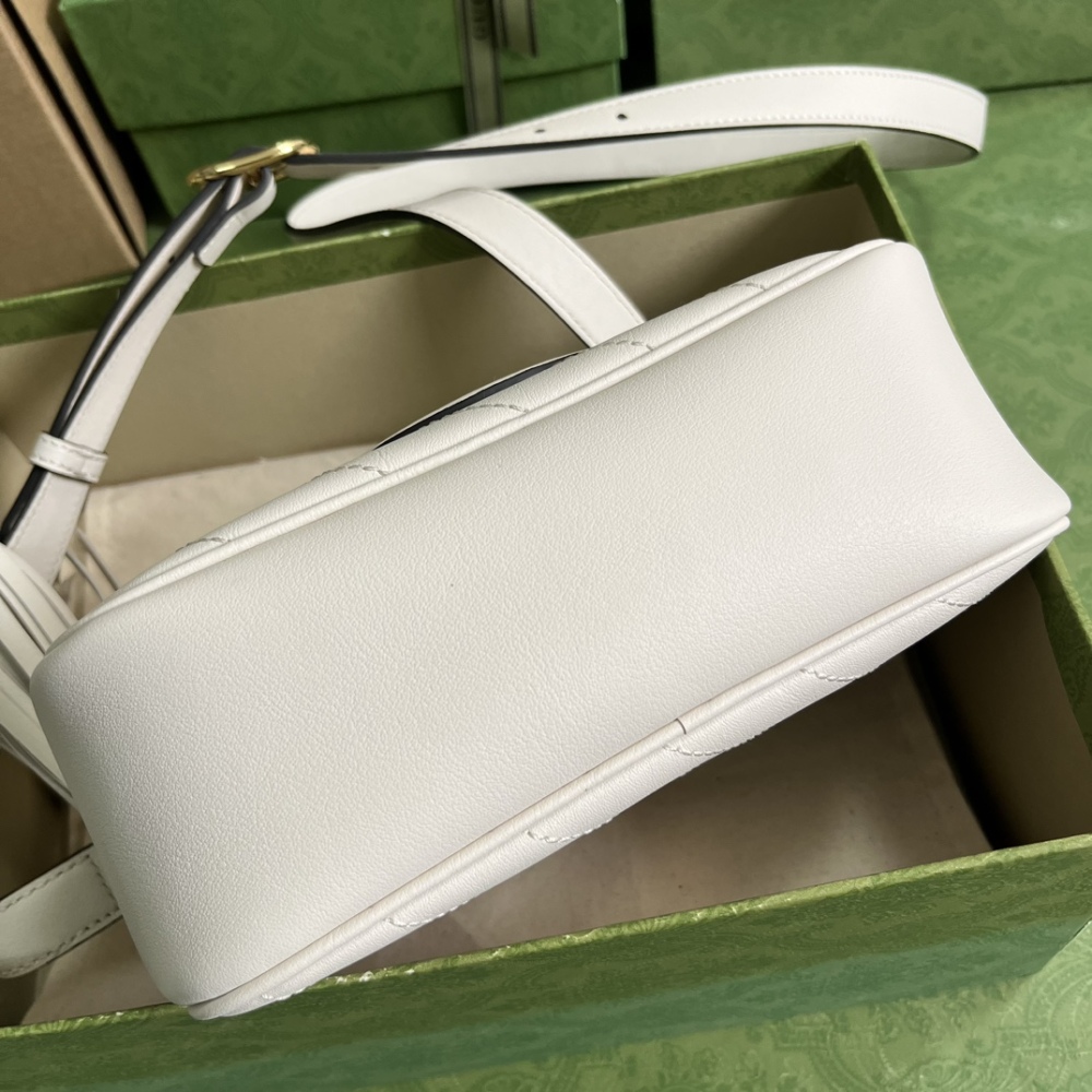 Gucci Blondie small shoulder bag