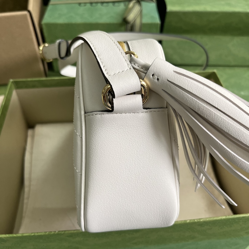 Gucci Blondie small shoulder bag