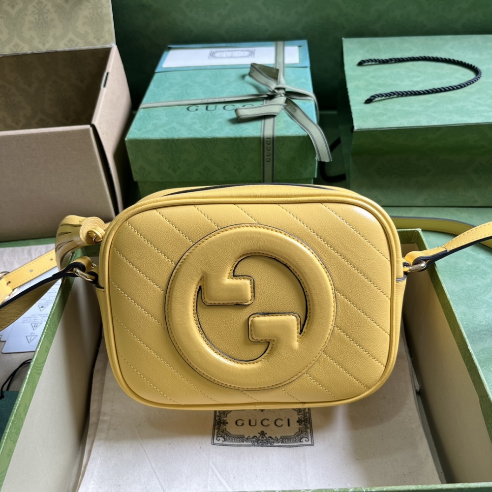 Gucci Blondie small shoulder bag