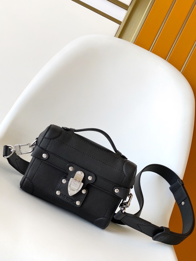 This Soul Trunk handbag