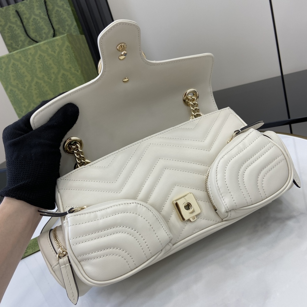 GG Marmont Small Multi-Pocket Bag