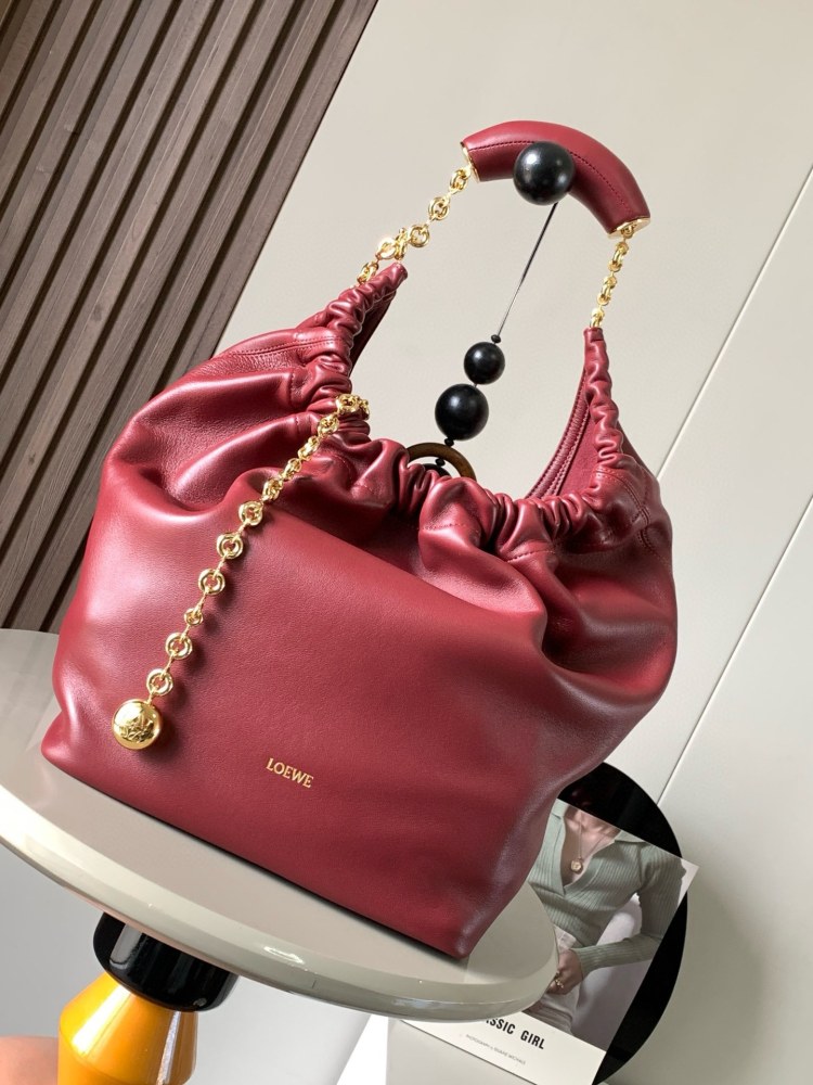 Medium Napa Sheep Leather Squeeze Handbag