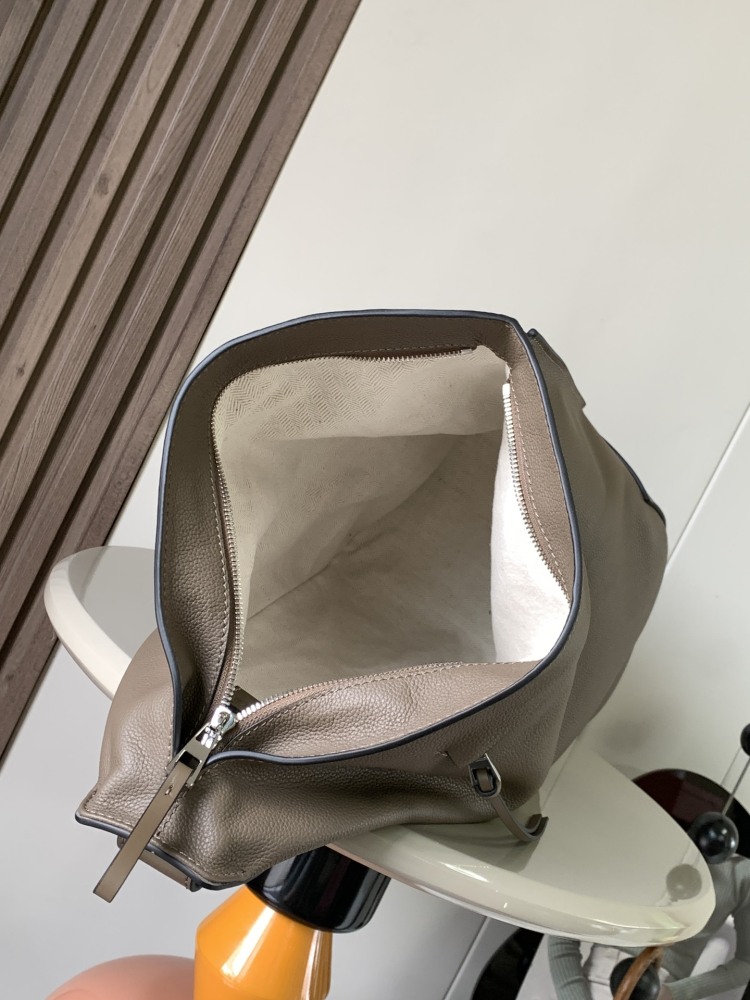 The Classic Anton Backpack Large