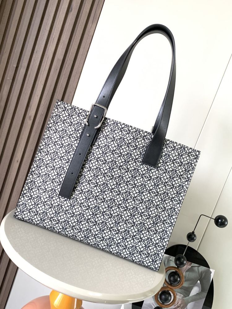 LOEWE Old Flower Tote-Buckle tote Handbag