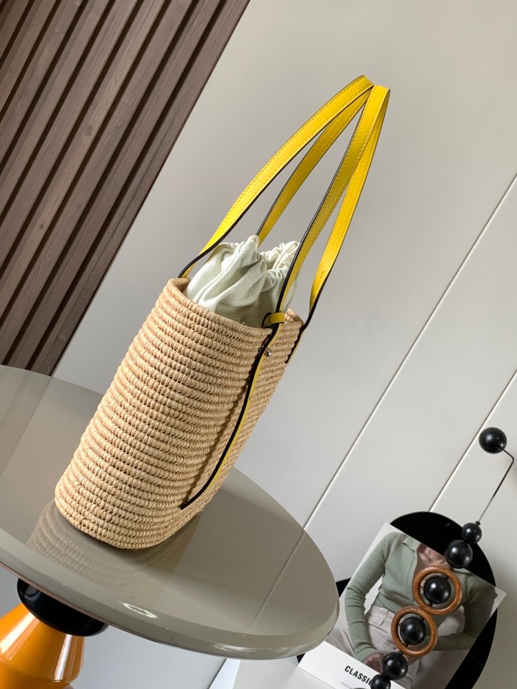 Explosive Compact Square Basket Handbag in Raffia and Cowhide Leather