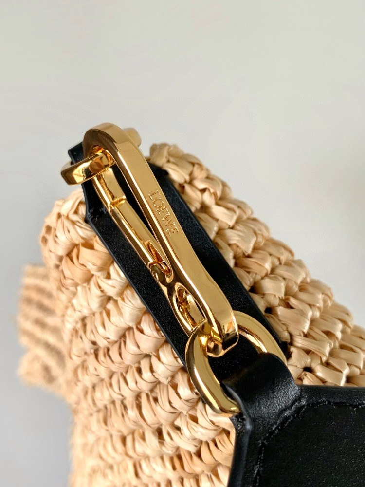 Pop-ups Slit Tote in raffia and cowhide leather