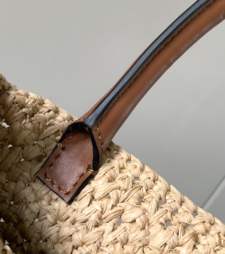 Standard A5 Tote Bag in raffia