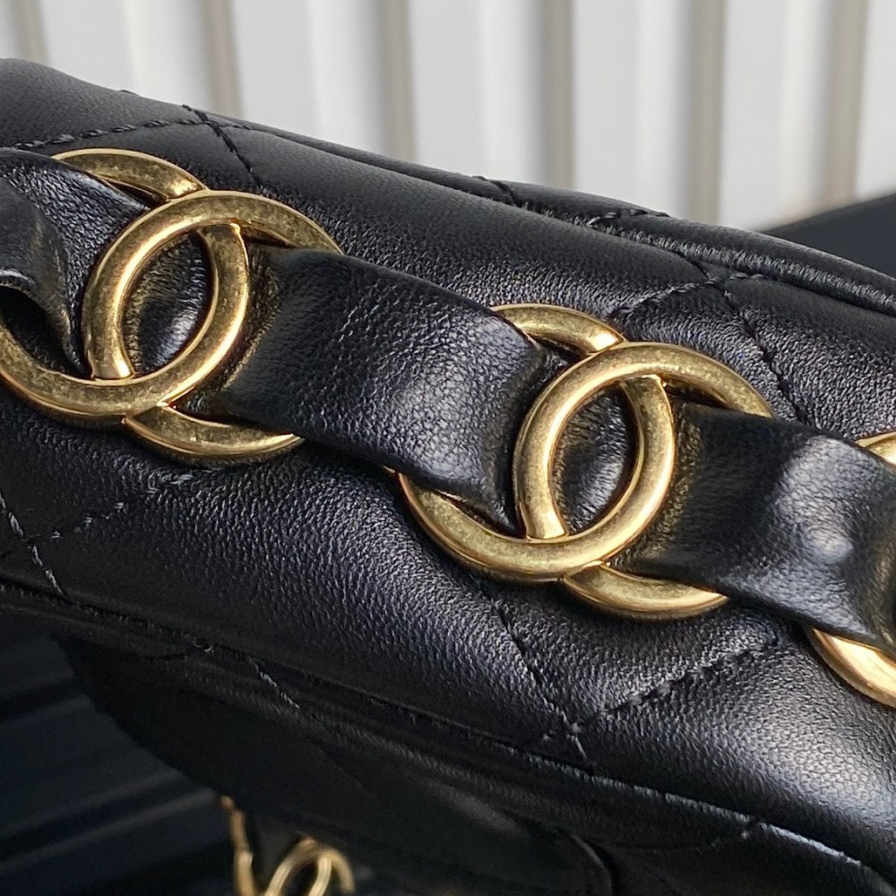 24K Premium AS5174 Underarm Bag