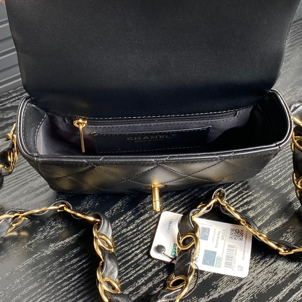 24K Premium AS5174 Underarm Bag
