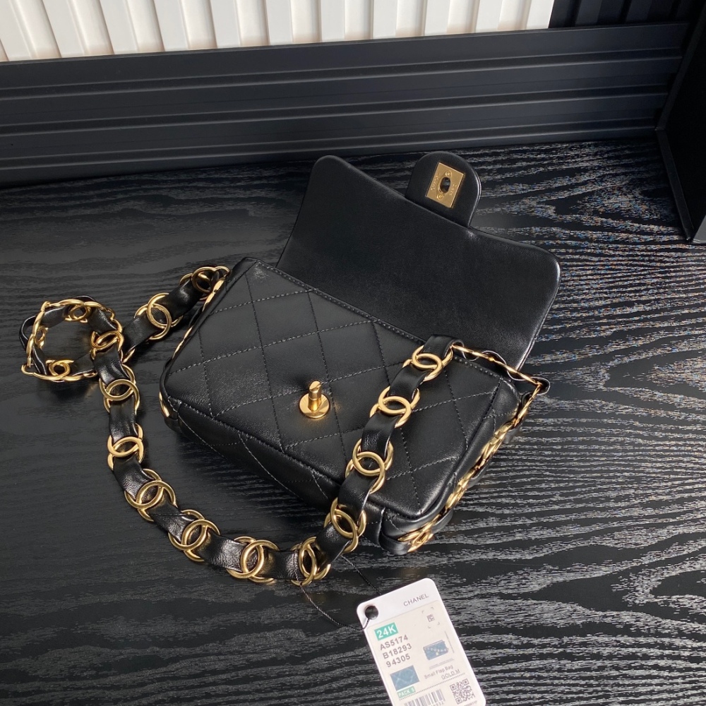 24K Premium AS5174 Underarm Bag