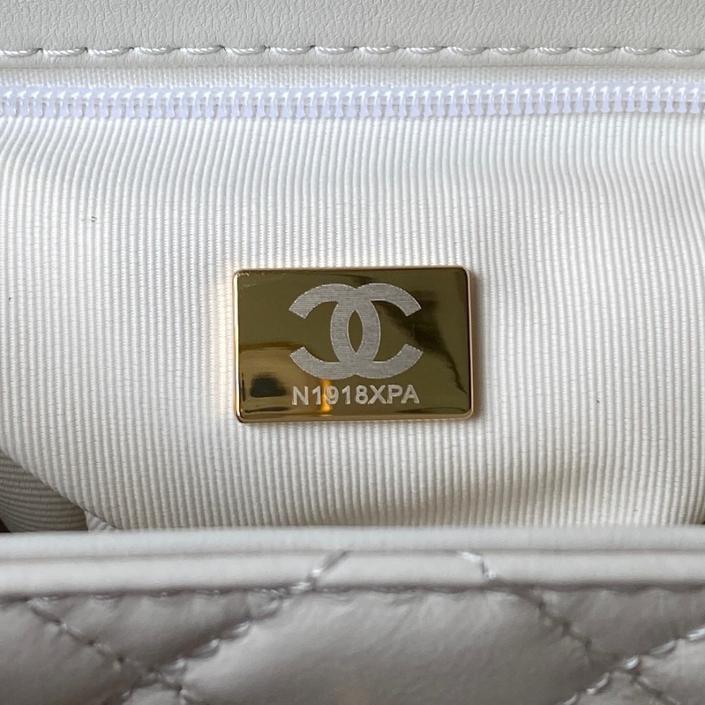 CHANEL 2023/24 New Arrivals!AS4416