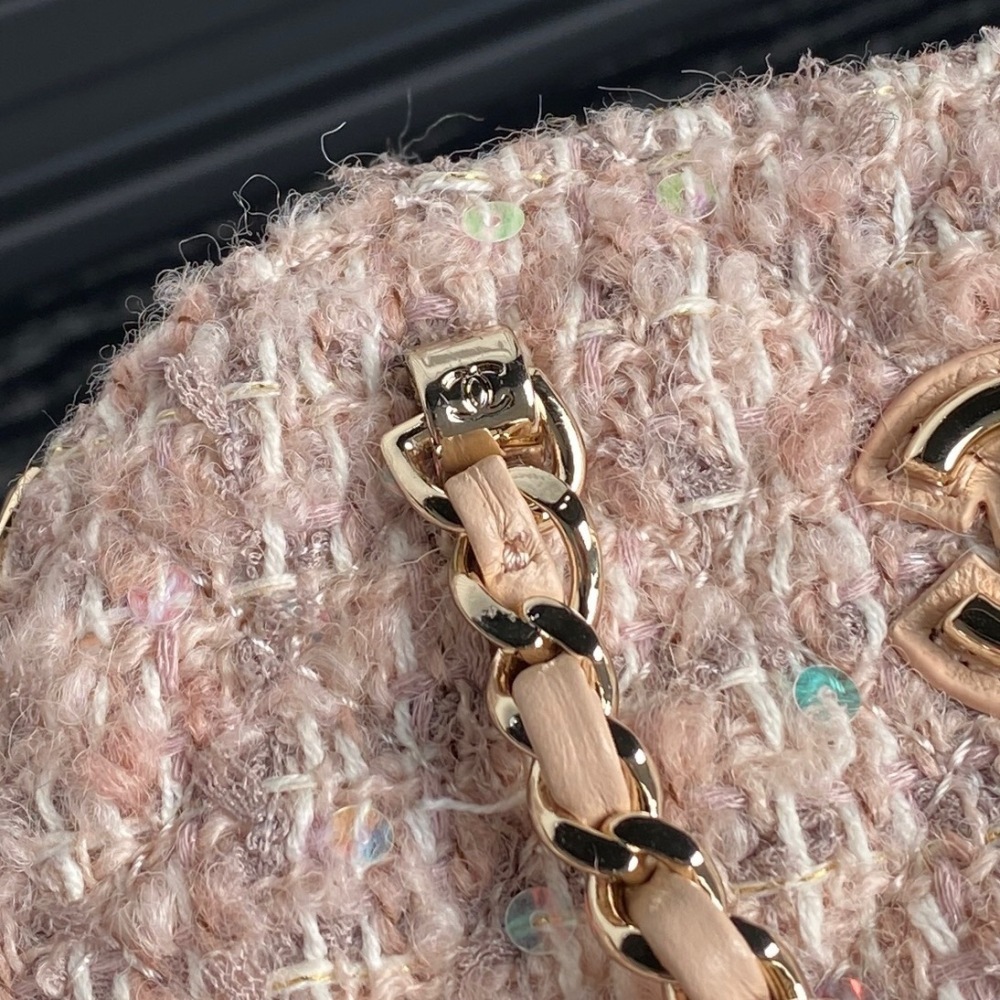 24B Autumn/Winter New Tweed Sequin Shell Bag