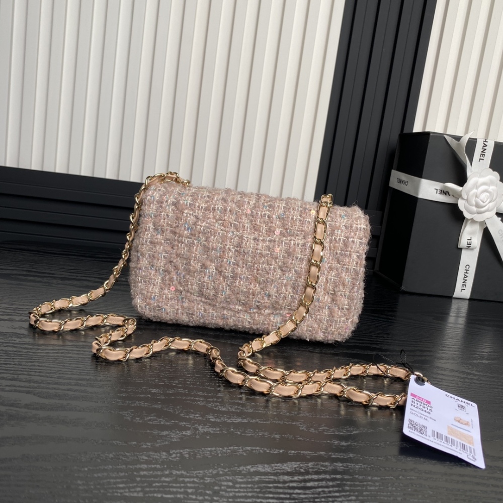 24B Autumn/Winter New Tweed Sequins A69900 Tweed Sheepskin