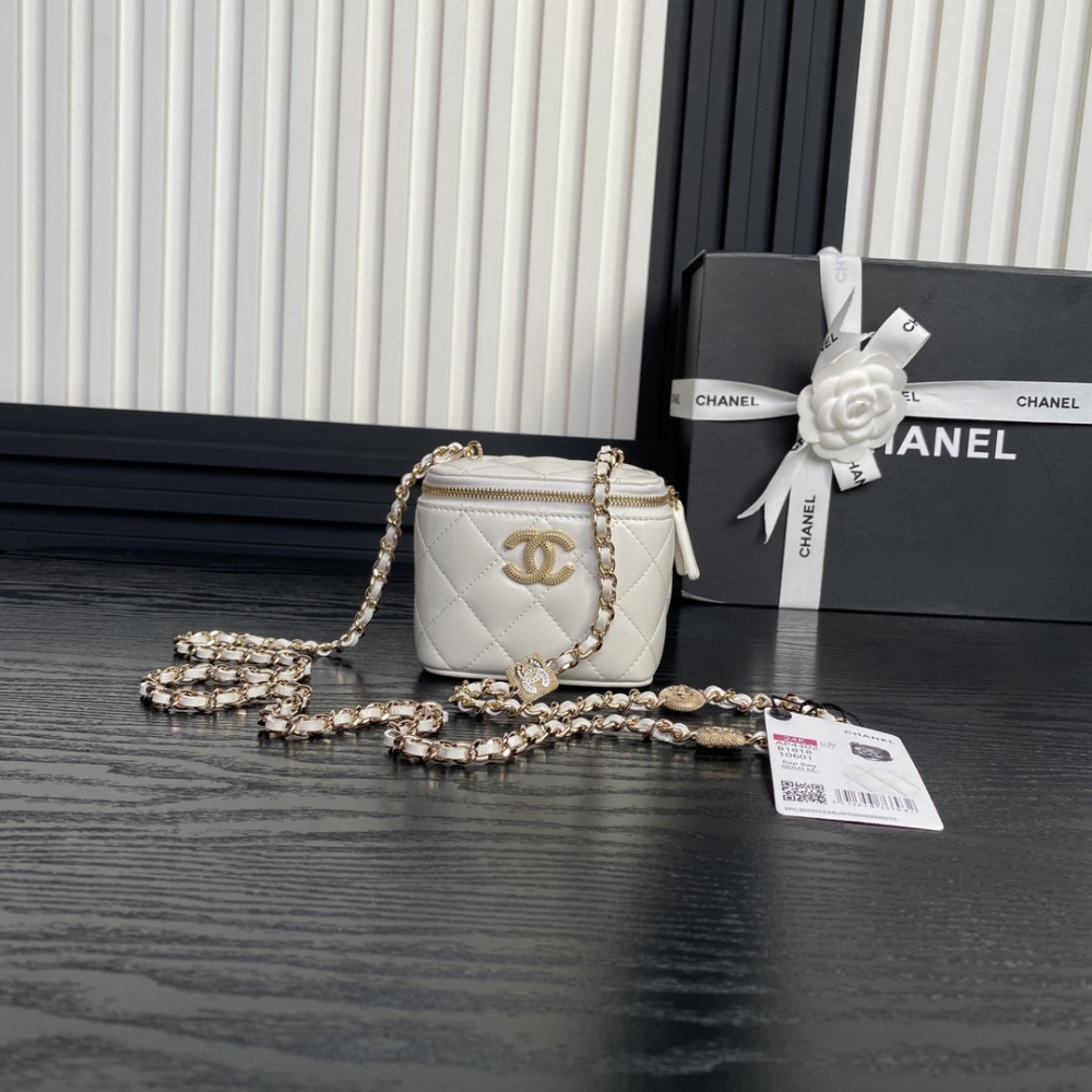 24K mini cosmetic bag AP4302