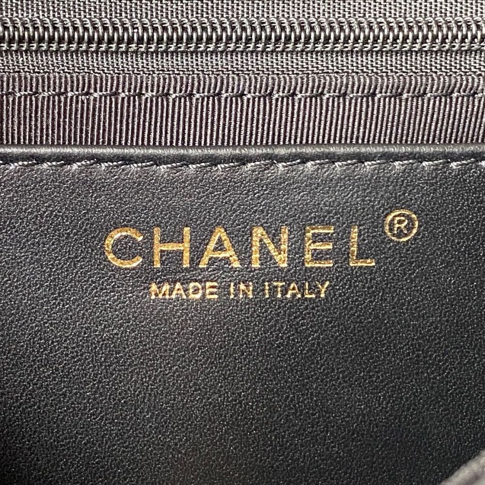 Chanel 23B Gold Coin Flap Bag | Autumn/Winter AS4274 Clover