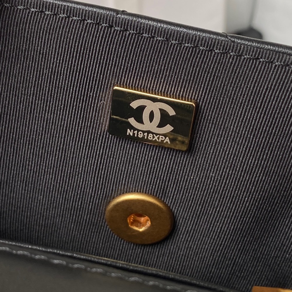 Chanel 23B Gold Coin Flap Bag | Autumn/Winter AS4274 Clover