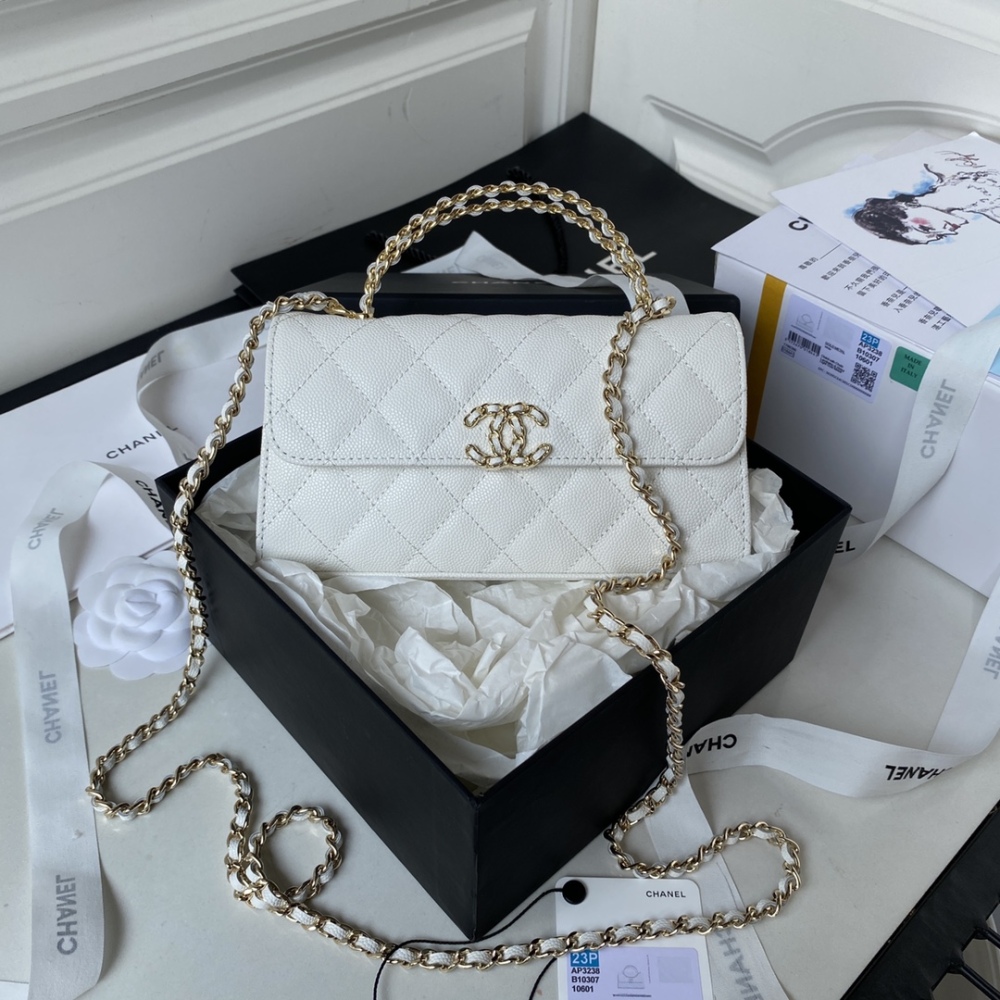 23p Chanel Dark Horse Kelly Long Handle Bag
