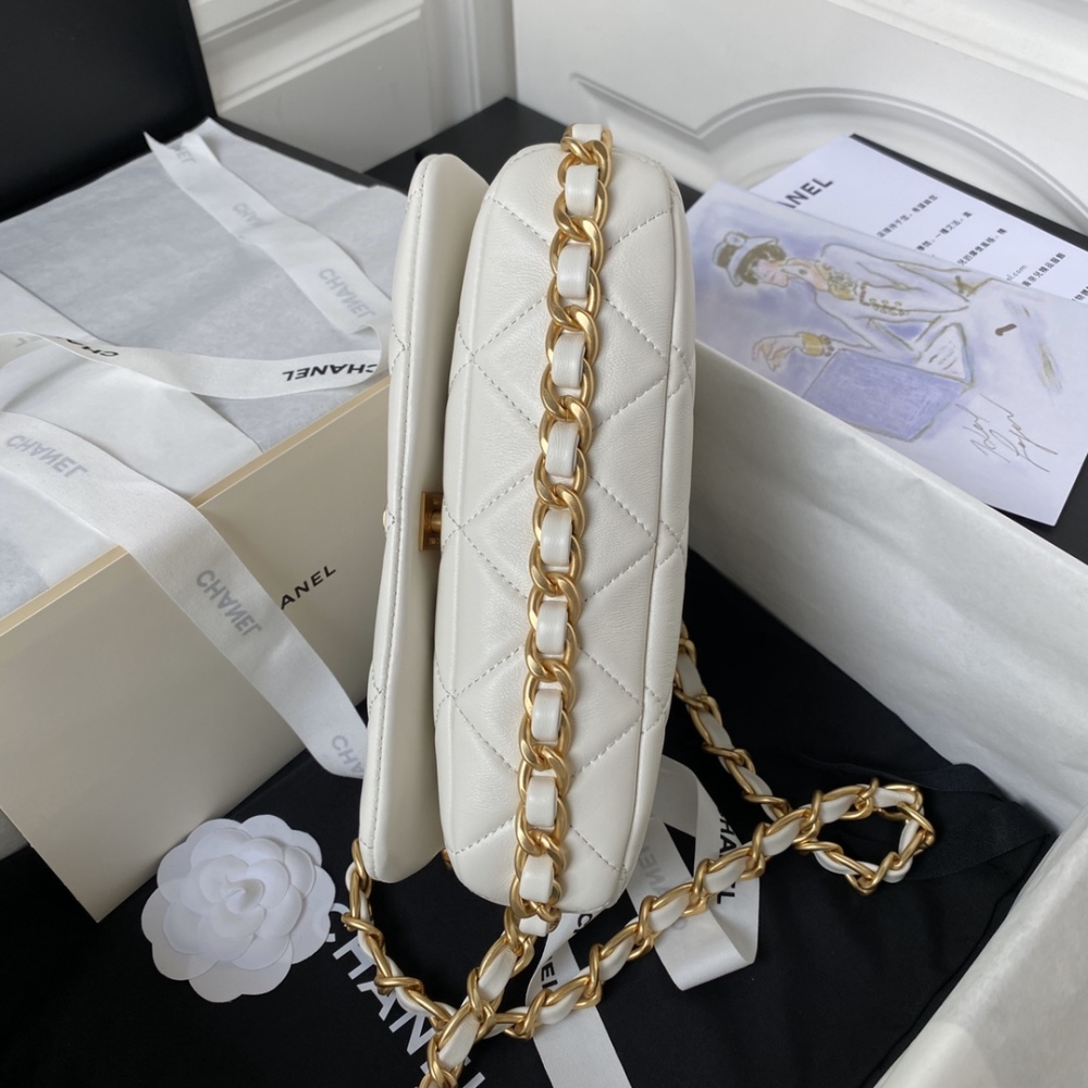 23k new piped flap bag adjustable