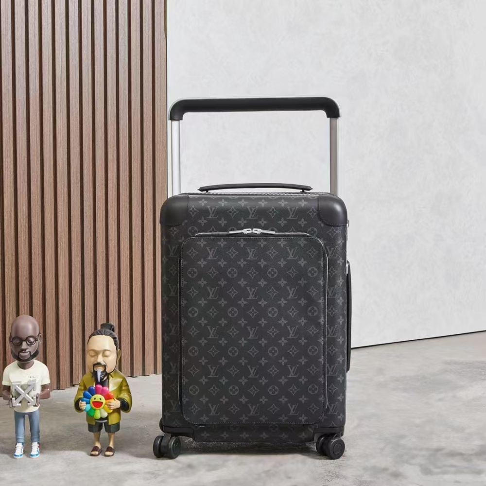 Lv Louis Vuitton's new business case