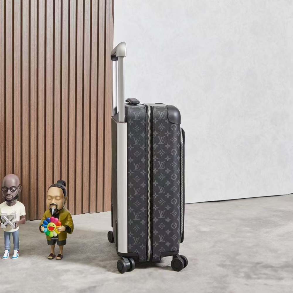 Lv Louis Vuitton's new business case