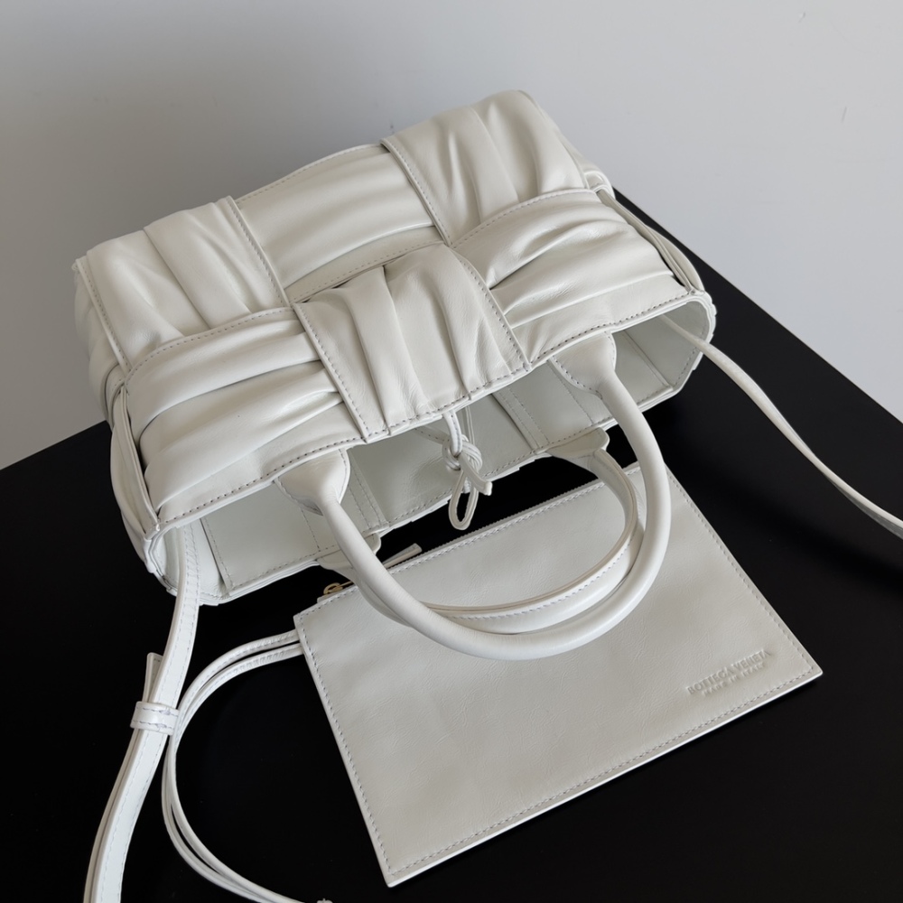 BV Cute as hell pleated mini tote bag!