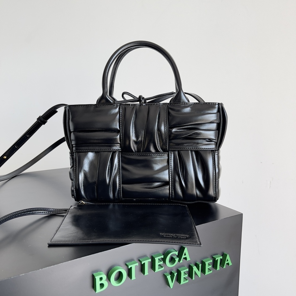 BV Cute as hell pleated mini tote bag!