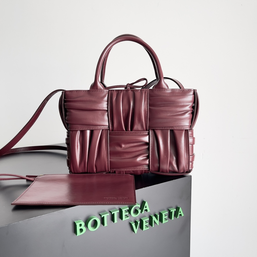 BV Cute as hell pleated mini tote bag!