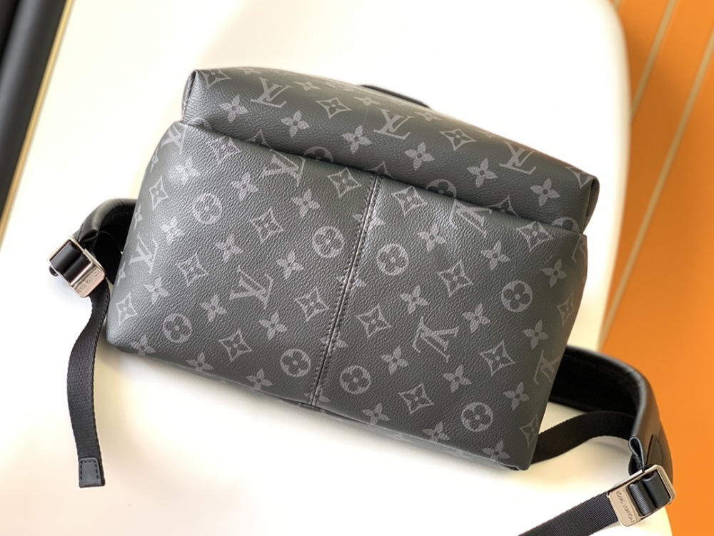duffel bag